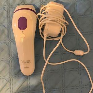 Ipl BRAUN Gillette Venus for hair reduction.